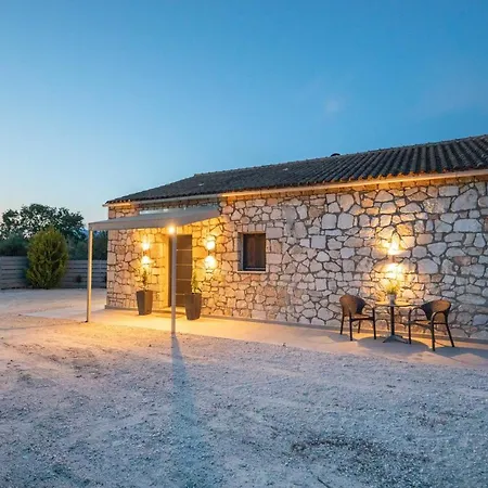 Casa Serenity Villa *